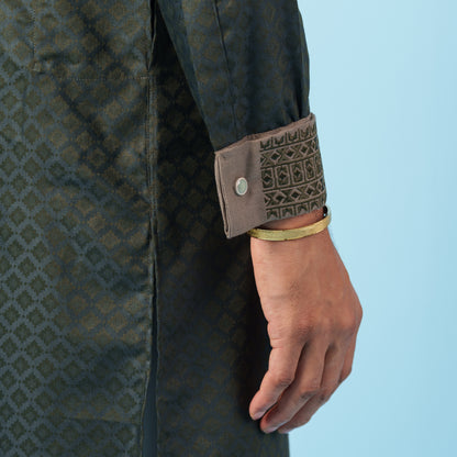 Signature Panjabi (Olive)